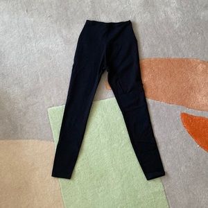 Black Beyond Yoga Caught In The Midi High Waist Leggings Size S